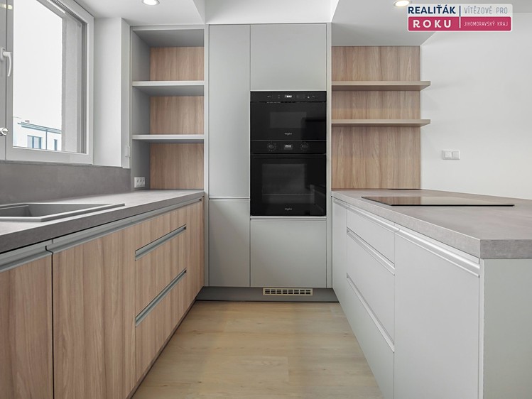 Pronájem domu, 156 m² (5 z 14)