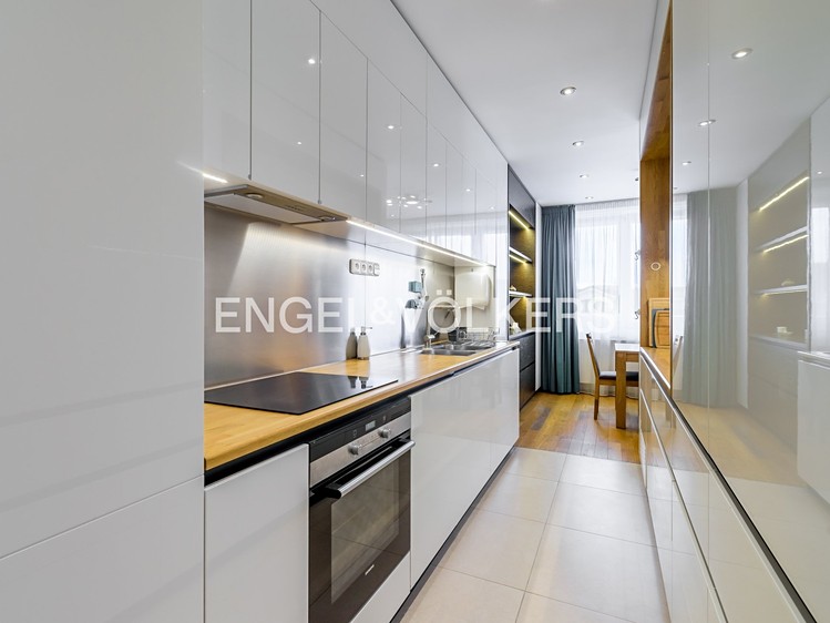 Квартира 4+kk в оренду, 140 м² (2 з 13)