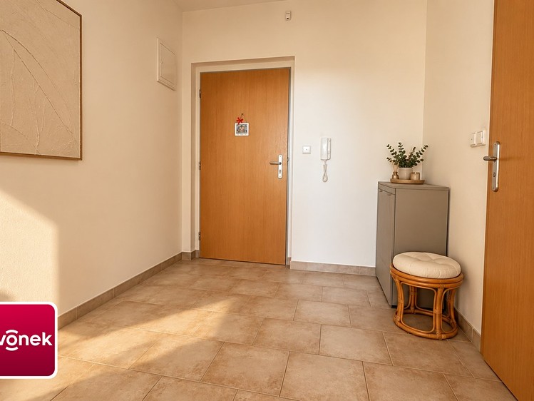 Pronájem bytu 2+kk, 44 m² (6 z 6)