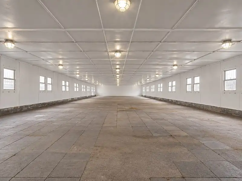 Pronájem skladového prostoru 472 m², Chrášťany – náhled fotky 1