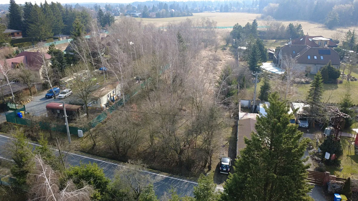 Prodej stavebního pozemku 1523 m²