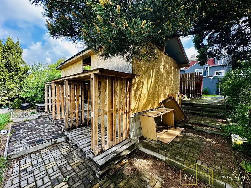 Prodej zahrady 432 m², Dubí – náhled fotky 1