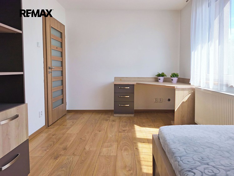 Комерційне приміщення в оренду, 95 м² (16 з 34)