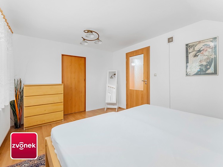 Prodej domu, 186 m² (24 z 31)