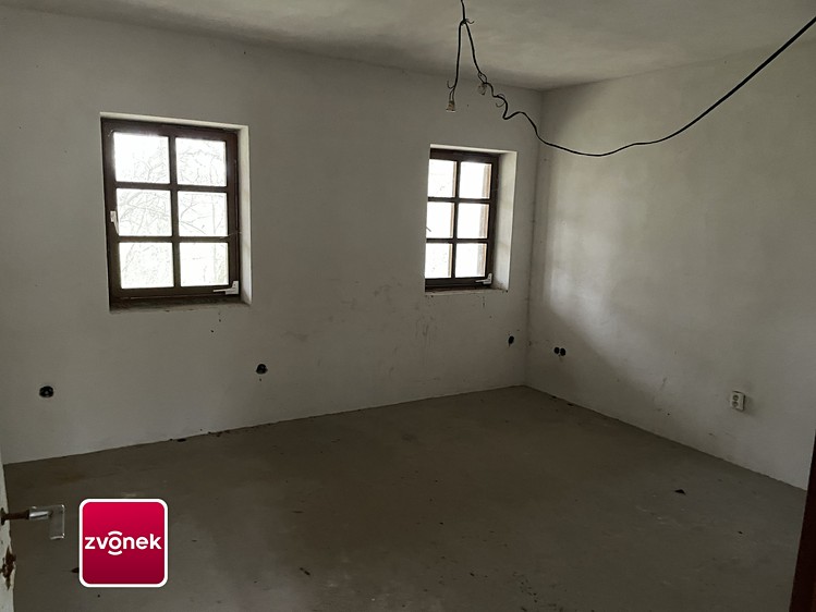 Нерухомість на продаж, 220 м² (7 з 9)