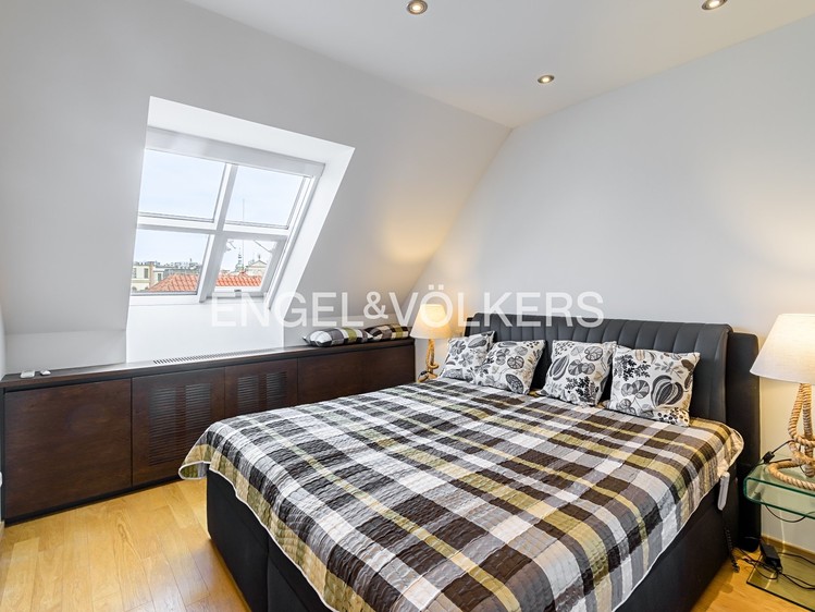 Квартира 4+kk в оренду, 140 м² (4 з 13)
