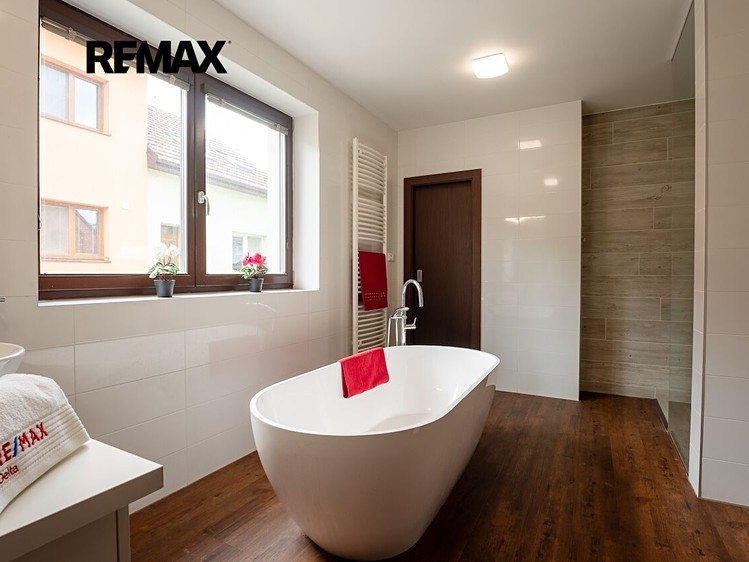 Prodej domu, 129 m² (13 z 38)