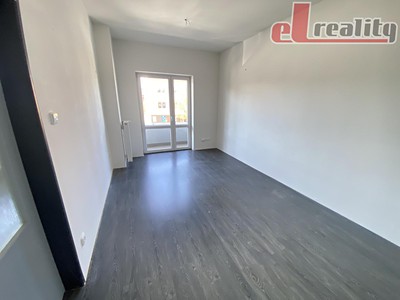 Pronájem komerčního prostoru, 45 m² (3 z 5)