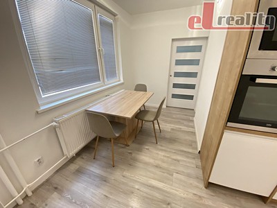 Prodej bytu 3+1, 64 m² (3 z 10)
