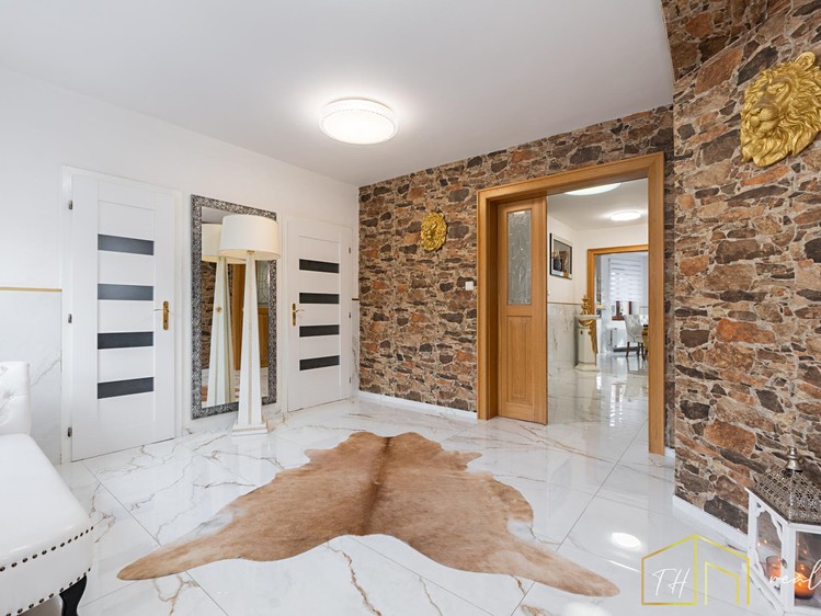 Prodej domu, 400 m² (36 z 60)