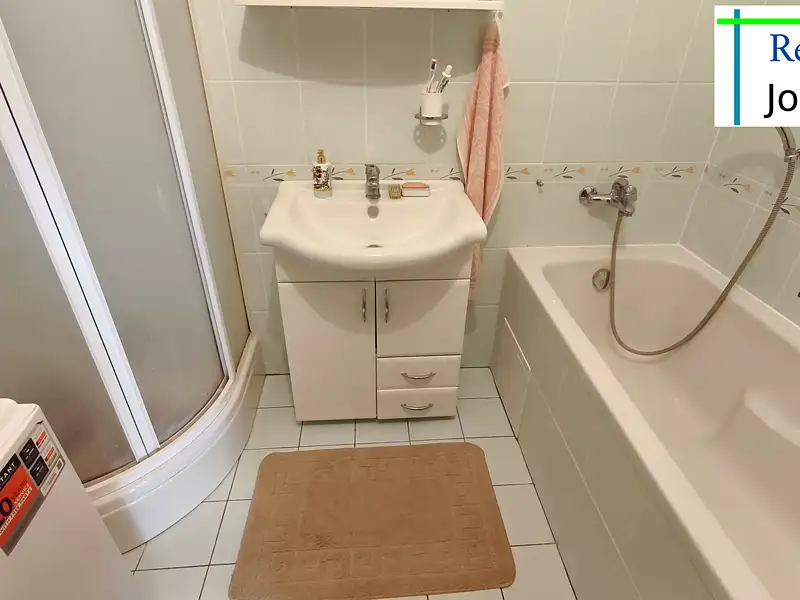 Prodej bytu 2+1 65 m², Liberec – náhled fotky 2