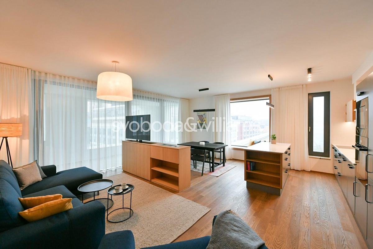 Pronájem bytu 4+kk 156 m², Praha – fotka 1 z 3