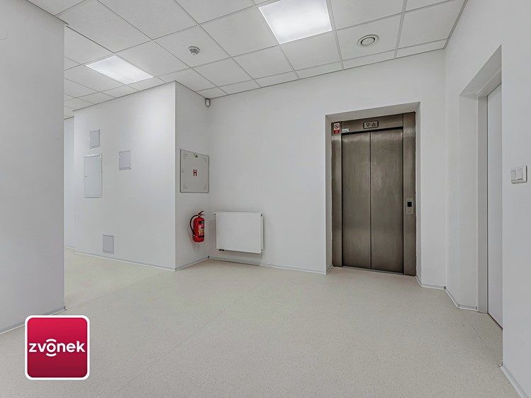 Комерційне приміщення в оренду, 107 м² (10 з 13)