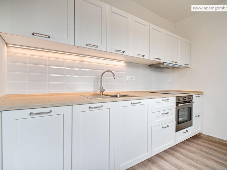 Prodej bytu 1+1, 35 m² (6 z 12)