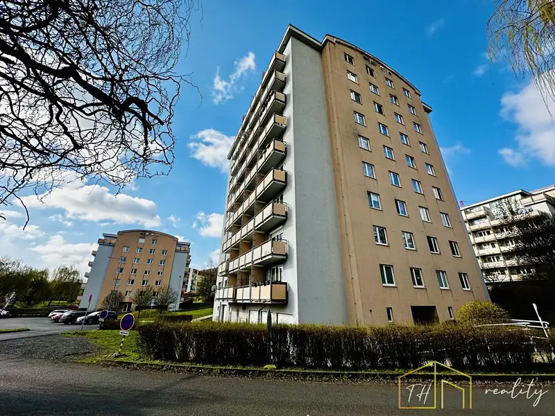 Prodej bytu 1+kk 33 m², Ústí nad Labem – náhled fotky 1