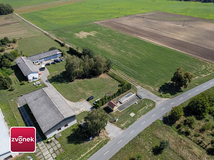 Комерційне приміщення на продаж, 740 м² (2 з 8)