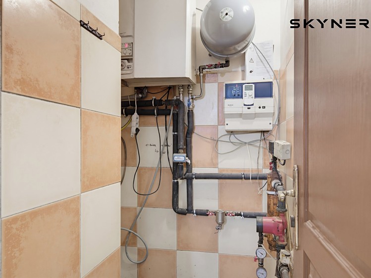 Комерційне приміщення в оренду, 122 м² (14 з 16)