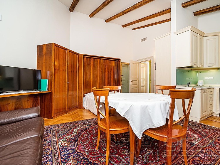 Wohnung 1+kk zur Miete, 41 m² (2 von 10)