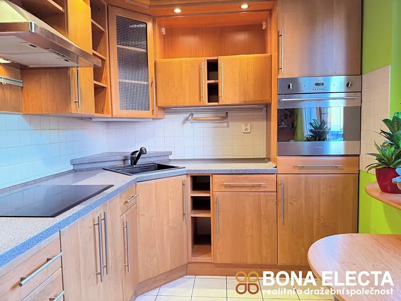 Prodej bytu 3+1 67 m², Karviná – náhled fotky 2