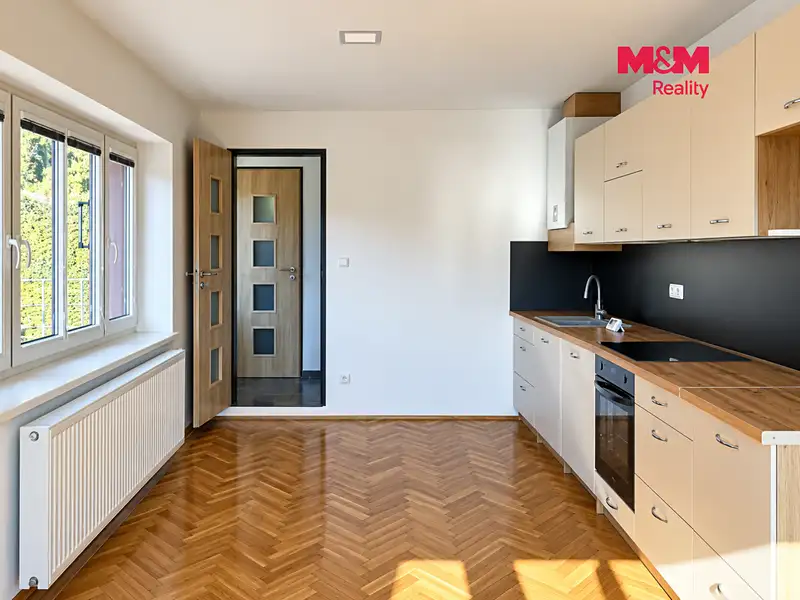 Pronájem bytu 3+kk 80 m², Železný Brod – náhled fotky 2