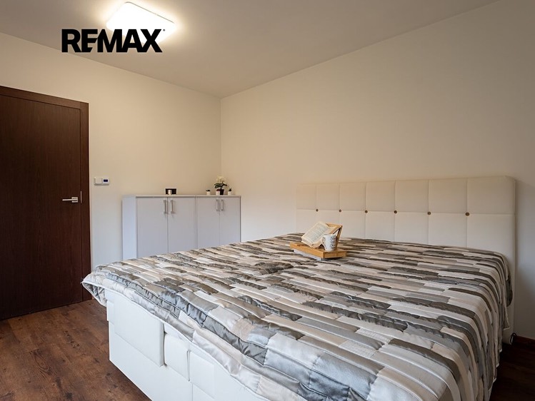 Prodej domu, 129 m² (19 z 38)