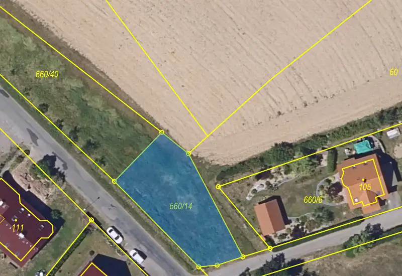 Dražba pole 500 m², Víska – náhled fotky 3