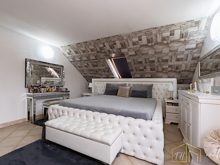 Prodej domu, 400 m² (51 z 60)