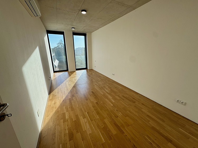 Pronájem bytu 3+kk, 90 m² (10 z 21)