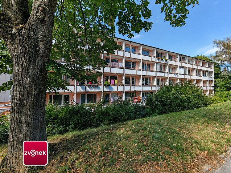 Prodej bytu 1+kk, 35 m² (1 z 11)