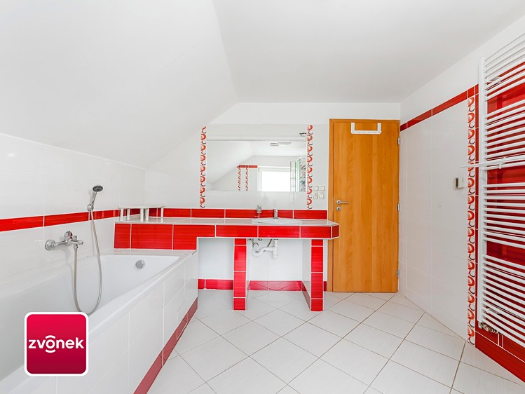 Prodej domu, 186 m² (25 z 31)