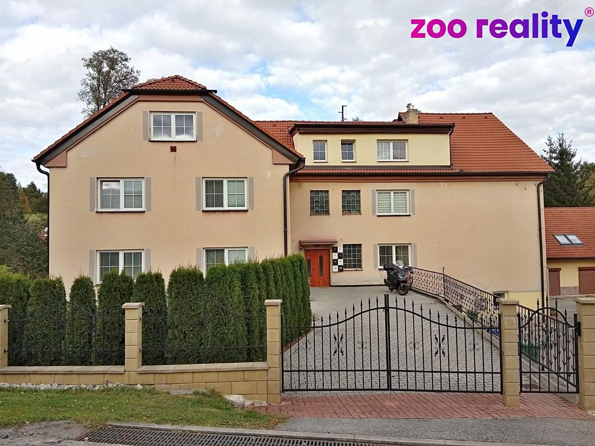 Pronájem bytu 4+kk 93 m²