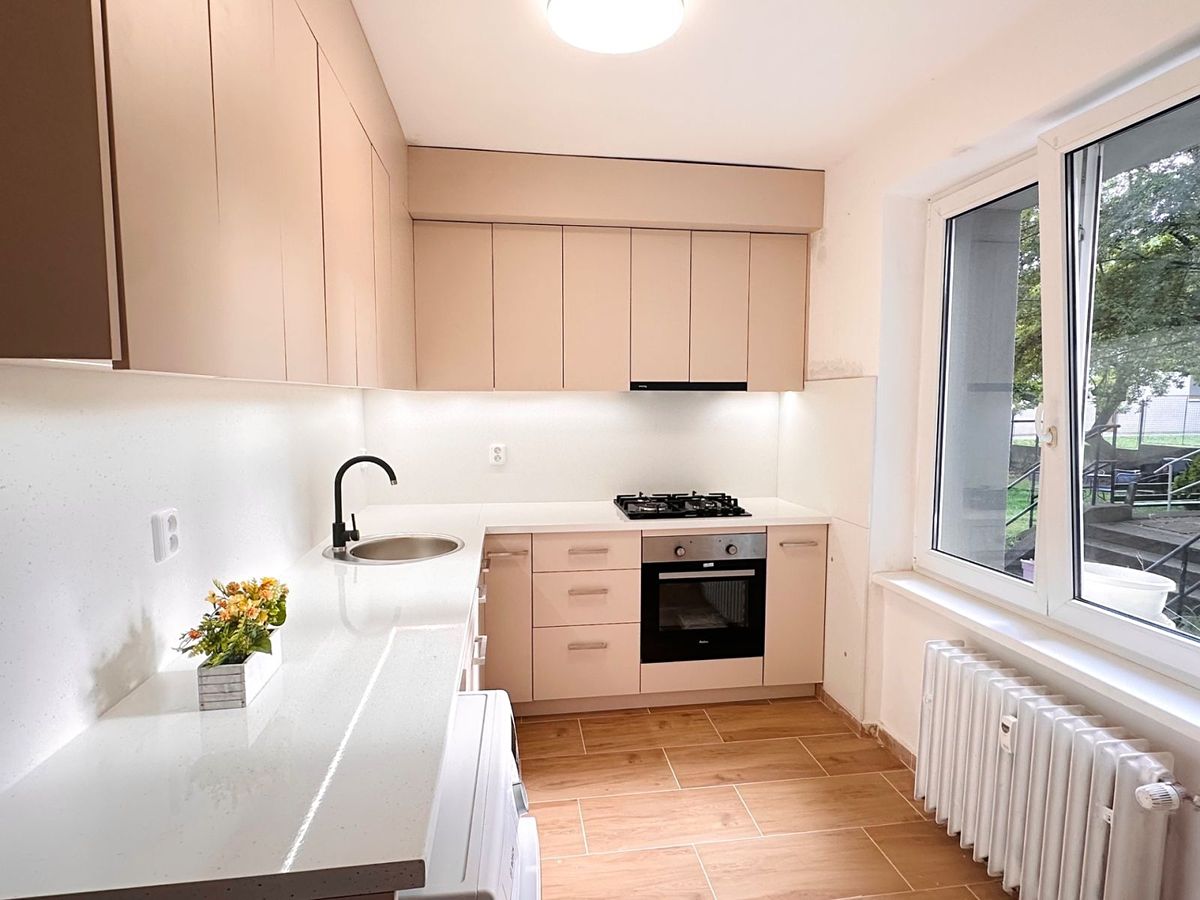 Prodej bytu 2+1 53 m², Praha – fotka 1 z 3