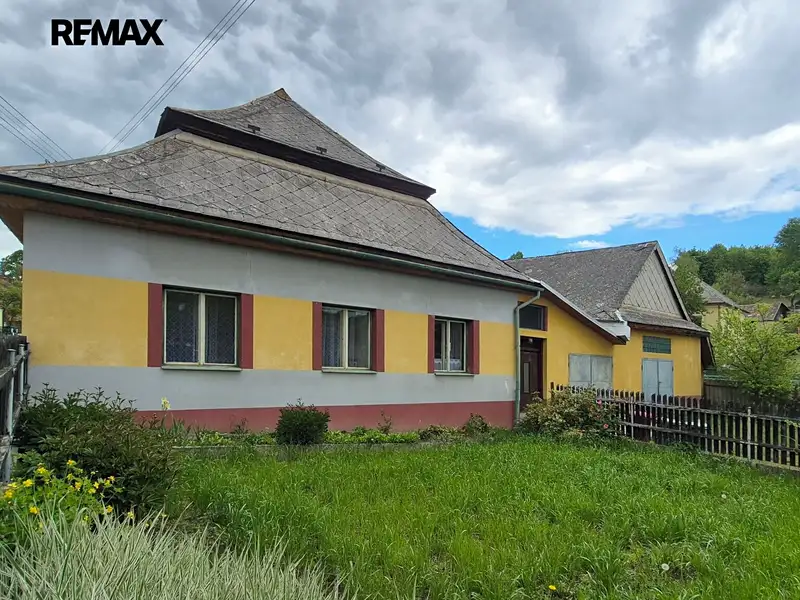 Prodej rodinného domu 269 m², pozemek 721 m², Rohozná – náhled fotky 1