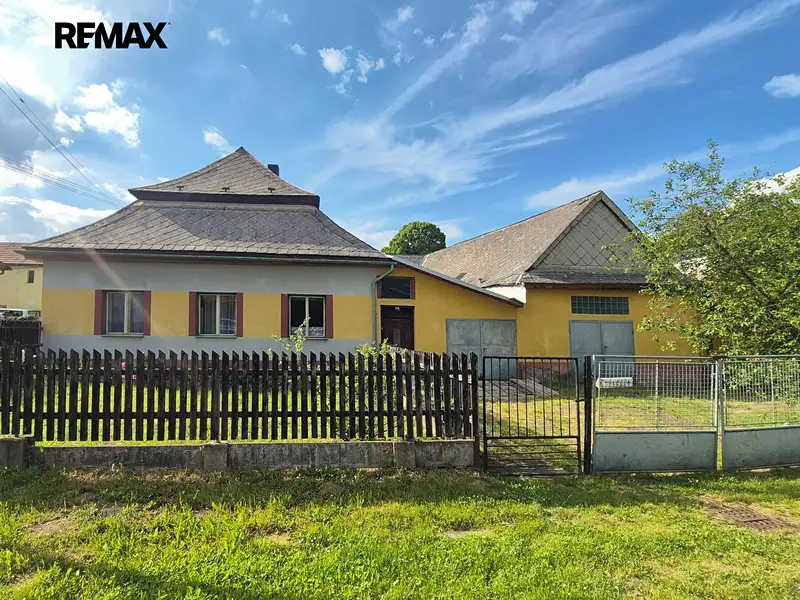 Prodej chalupy 269 m², pozemek 721 m², Rohozná – náhled fotky 1
