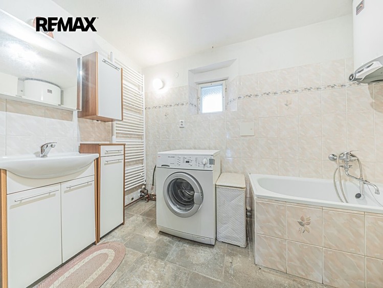 Prodej domu, 363 m² (15 z 47)