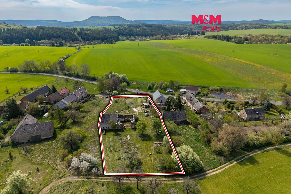 Prodej stavebního pozemku 4209 m²