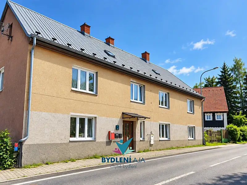 Prodej bytu 2+1 60 m², Tisá – náhled fotky 1