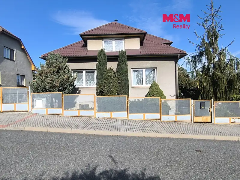 Prodej rodinného domu 105 m², pozemek 870 m², Humpolec – náhled fotky 1