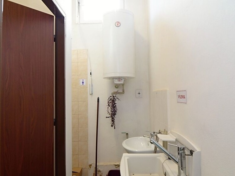 Комерційне приміщення в оренду, 238 м² (23 з 24)