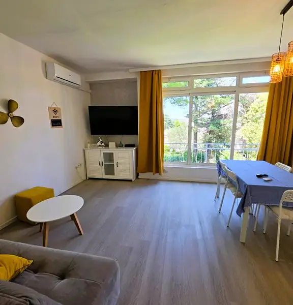 Prodej bytu atypický 40 m², Biograd na Moru – náhled fotky 2