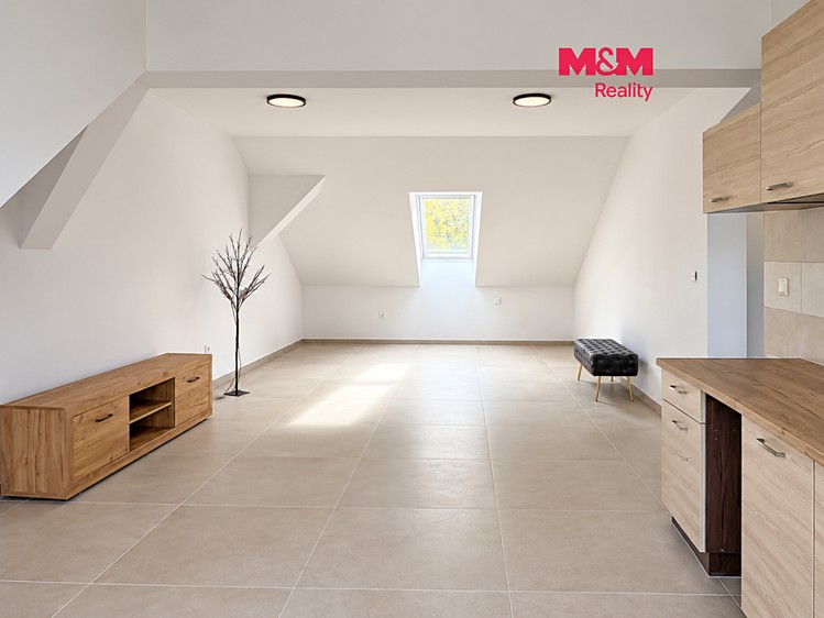Квартира 2+kk в оренду, 80 м² (1 з 13)
