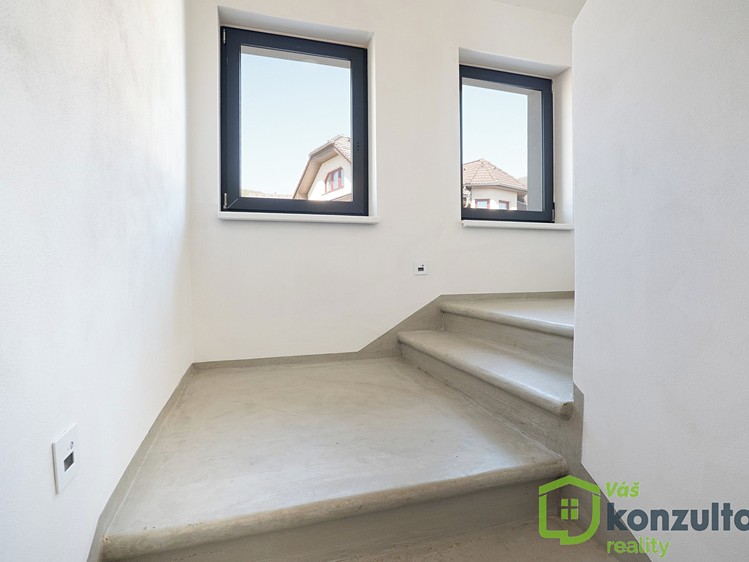Prodej domu, 277 m² (13 z 29)