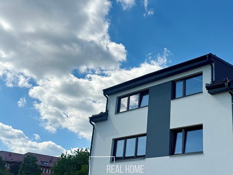 Квартира 4+kk на продаж, 170 м² (15 з 17)