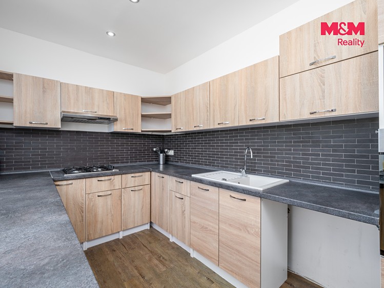 Prodej bytu 2+1, 62 m² (4 z 23)