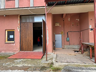 Комерційне приміщення в оренду, 230 м² (3 з 4)