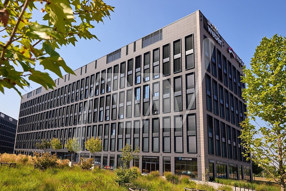 Pronájem kanceláře 337 m², Praha – fotka 1 z 3