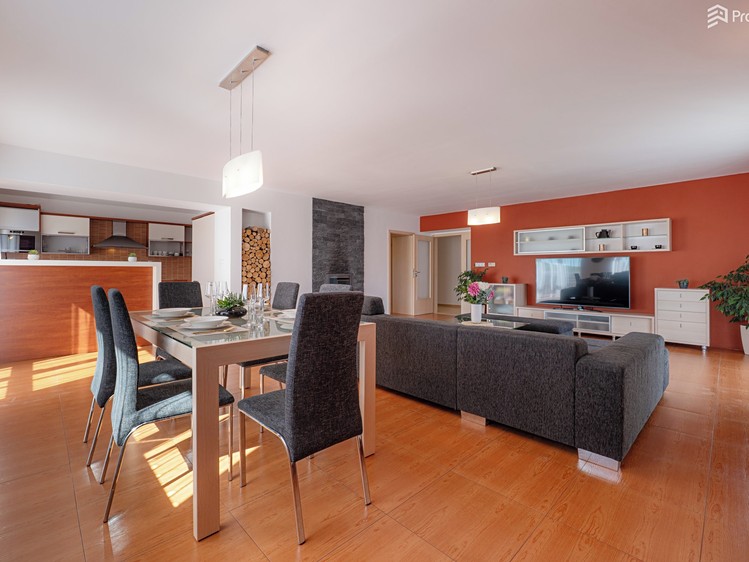 Prodej domu, 252 m² (4 z 24)