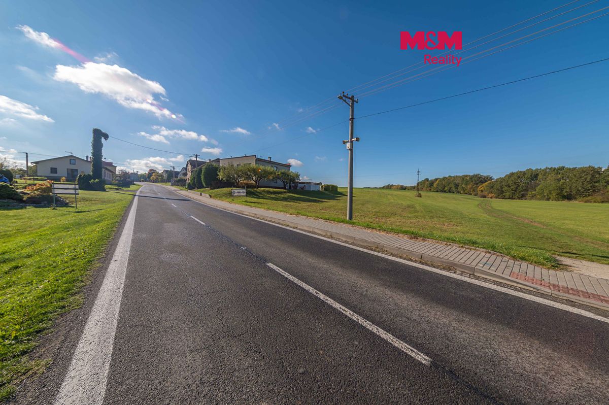 Prodej stavebního pozemku 2220 m², Trnávka – fotka 1 z 3
