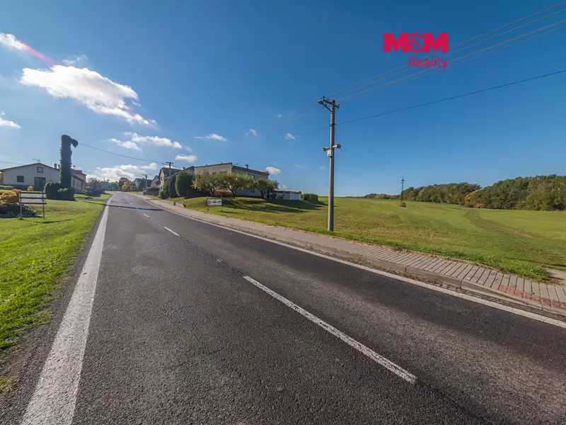 Prodej stavebního pozemku 2220 m², Trnávka – náhled fotky 1