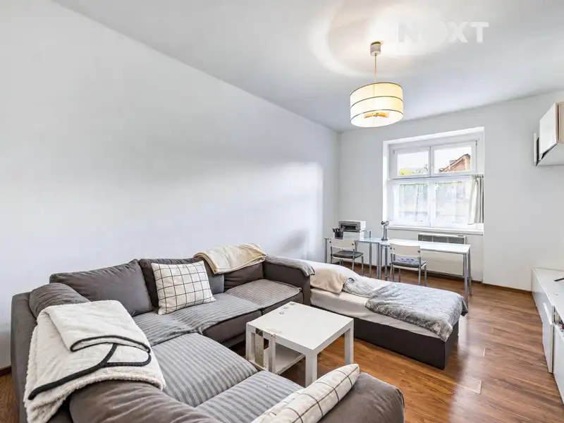 Prodej bytu 2+1 47 m², Praha – náhled fotky 1